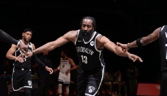  篮网双核合砍六十分惜败雄鹿