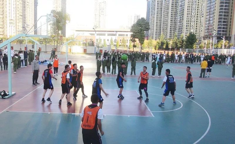  校园篮球推广活动如火如荼开展