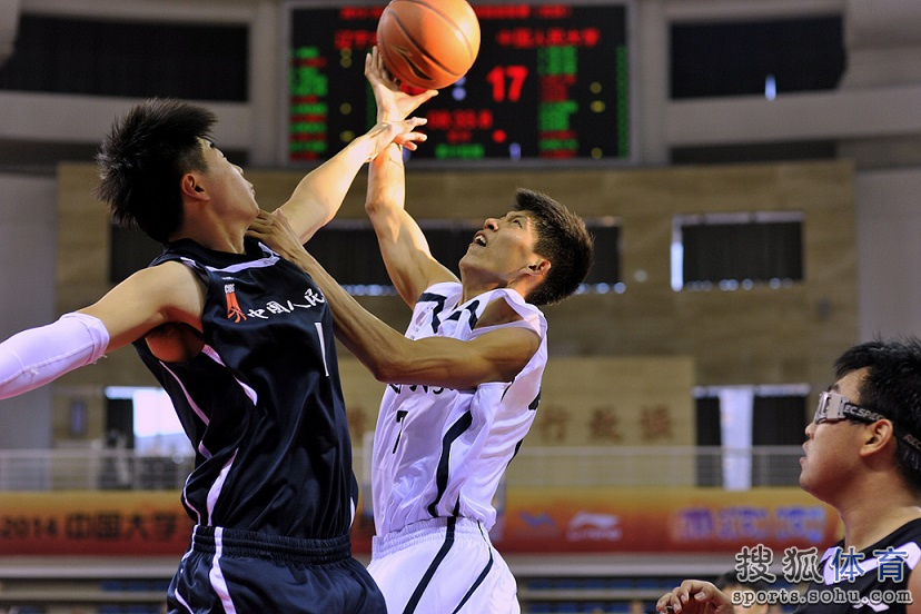  大学生篮球超级联赛，北大战胜清华夺冠