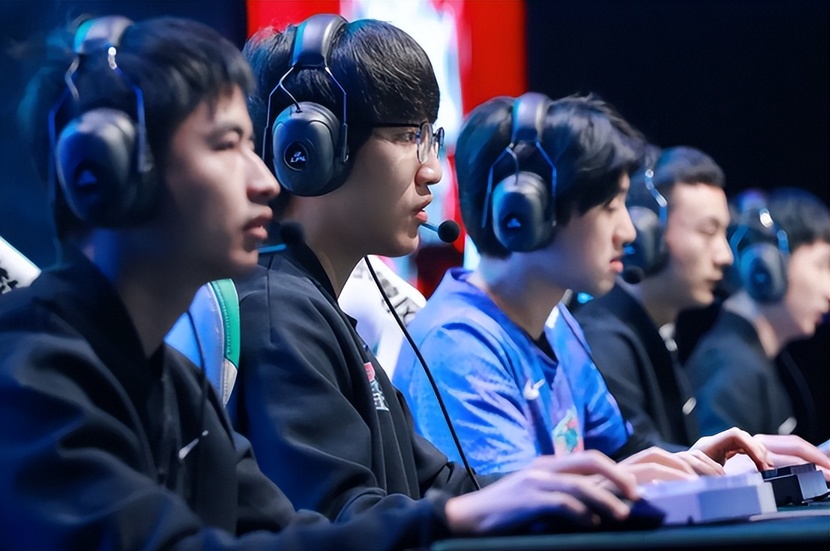  电竞俱乐部重组，战略布局迎接新赛季挑战
