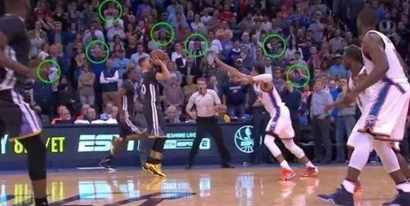  卡利亚里读秒绝杀，主场球迷沸腾庆祝  